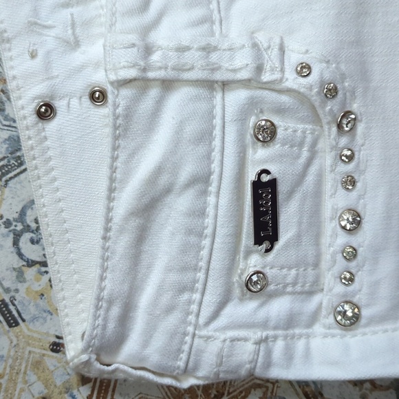 Jeans - Picture 5 of 5